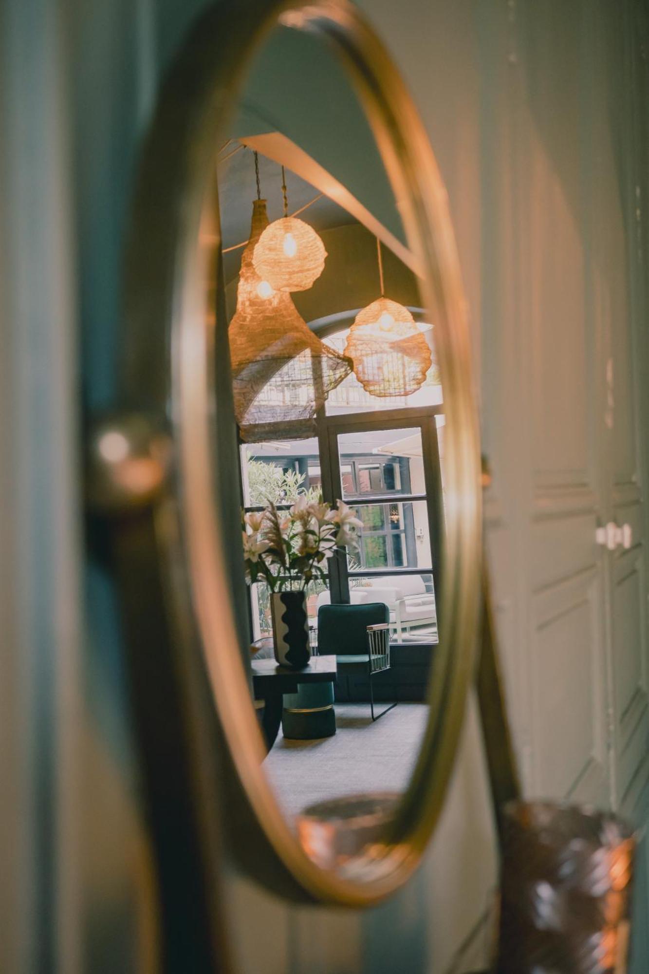 Le Victoria Boutique Hotel Saint-Paul-Trois-Châteaux Kültér fotó