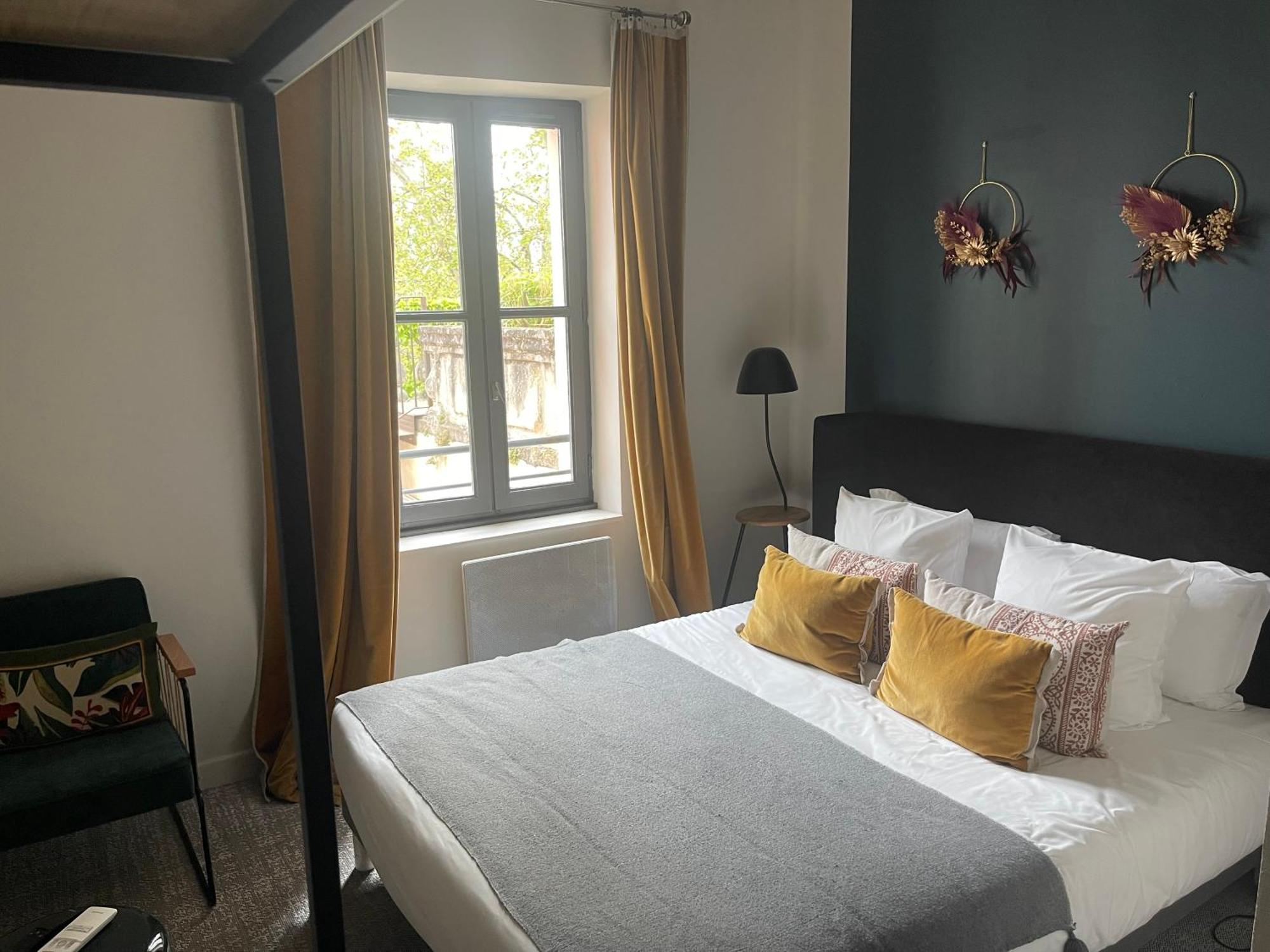 Le Victoria Boutique Hotel Saint-Paul-Trois-Châteaux Kültér fotó