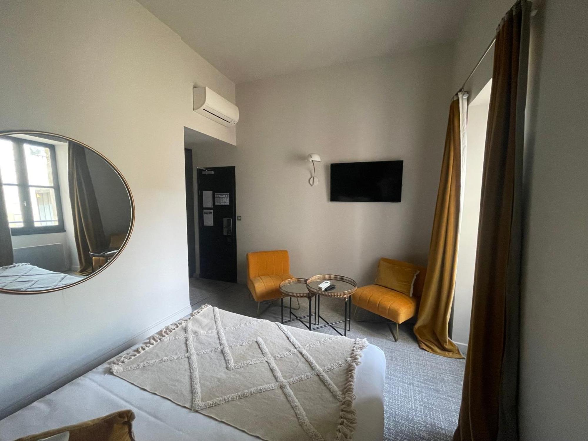 Le Victoria Boutique Hotel Saint-Paul-Trois-Châteaux Kültér fotó